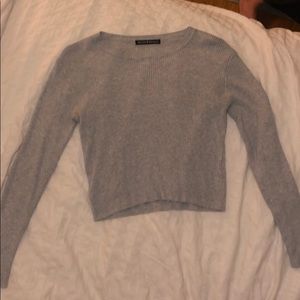 Brandy Melville long sleeve sweater